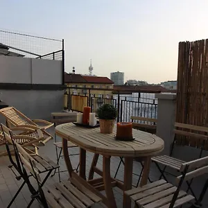 Star Ribbon Apartment