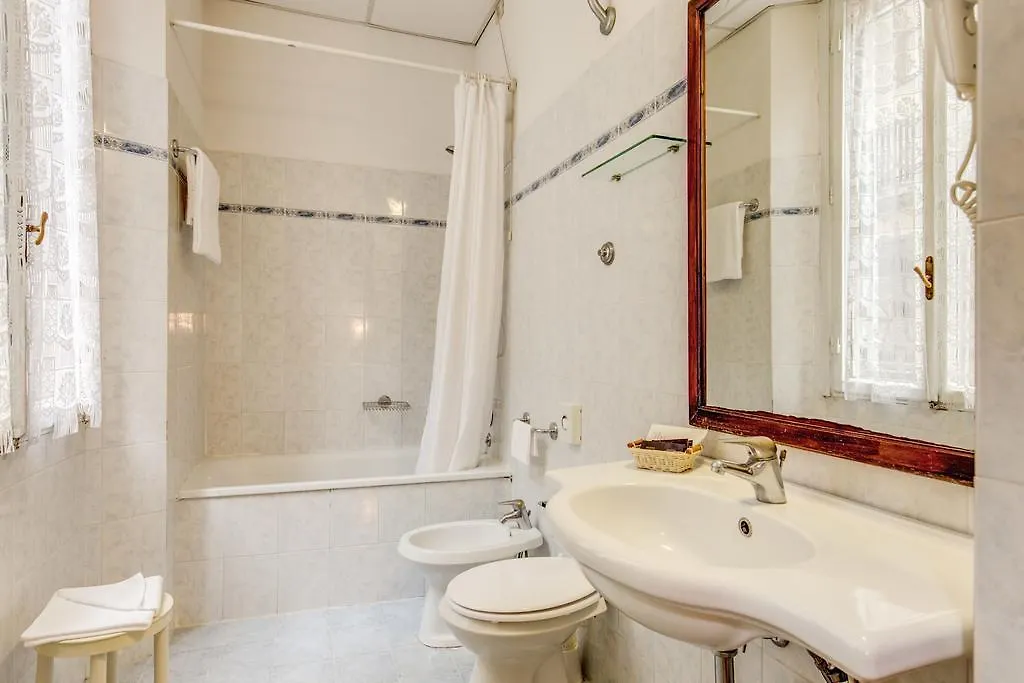 Hotel S.Giorgio & Olimpic Florens 3*,